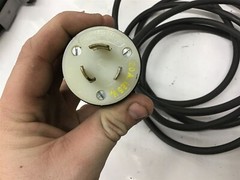 Hubbell and Arrow Hart 20A 125V W/ 12′ Of Coleman Seoprene 105-16-3 Cable