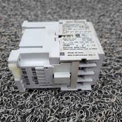 Allen-Bradley 100-C09*10 Series A Contactor (110-120V Coil)
