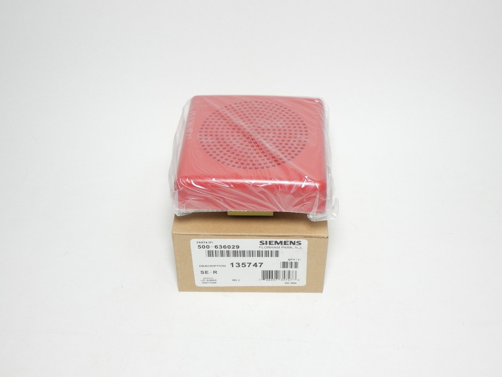 Siemens 500-636029 SE-R Red Wall-Mount Fire Alarm Speaker 135747 – NEW Surplus!