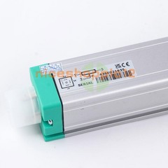 1PCS NEW Gefran Rectilinear Displacement Transducer LT-M-0225-S
