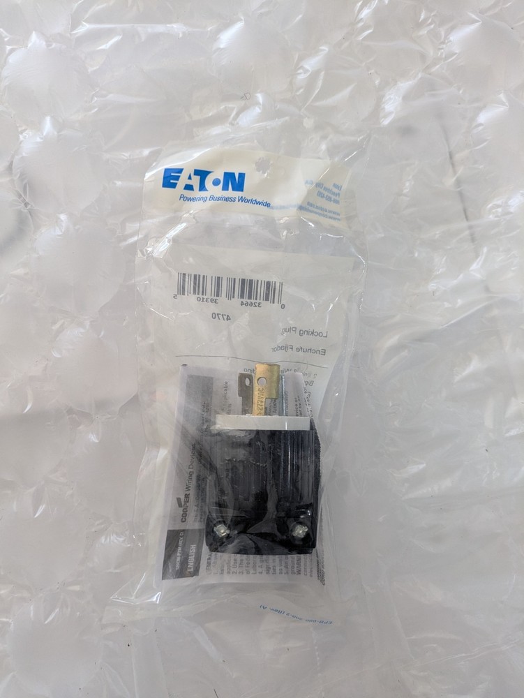 Eaton Wiring Devices 4770 – Plug 15A 277V 2P3W Lkg GY – 1EA