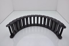 Igus Cable Carrier 28.01.300, 39″ L, 5.75″ x 1.25″ ID (Z49)