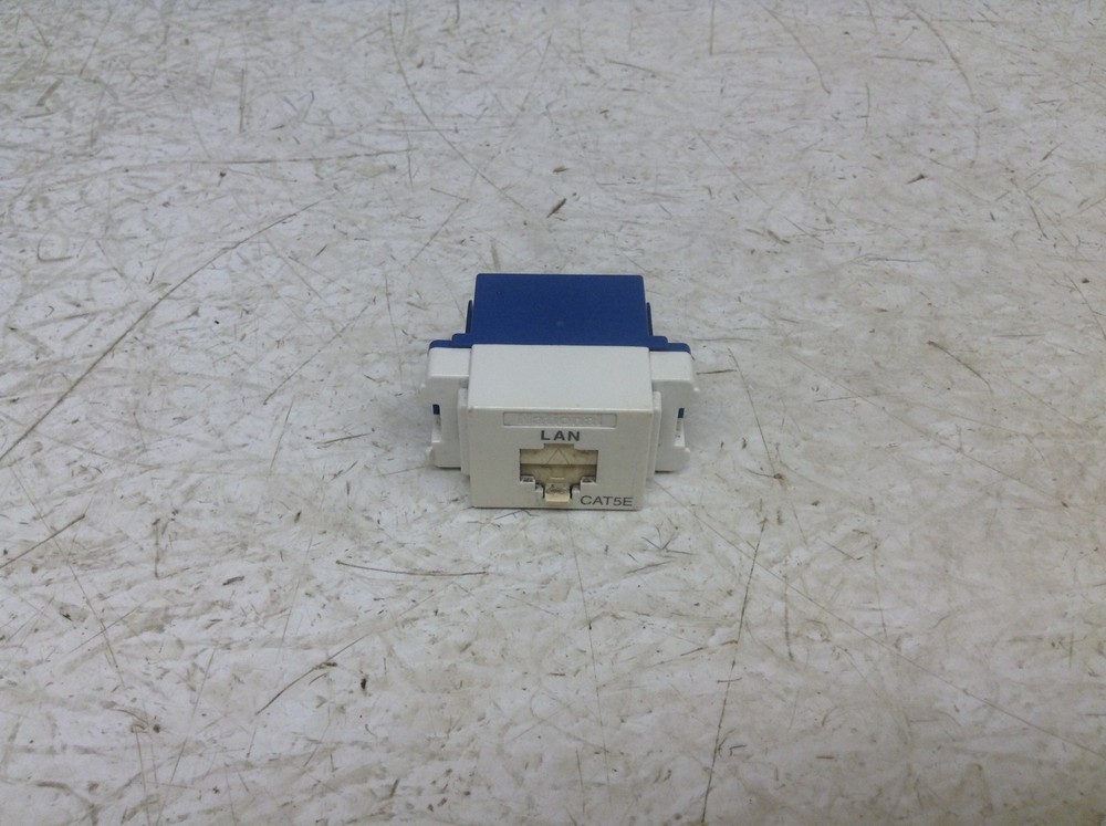 National CAT5E NR31309W Ethernet Receptacle Connector LAN NR31309 W CAT5 E (TBI