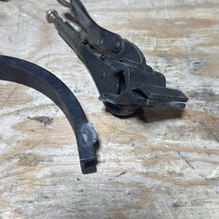 ERICO B265 Cable Clamp Assemblies B265 For Repair, see pictures.