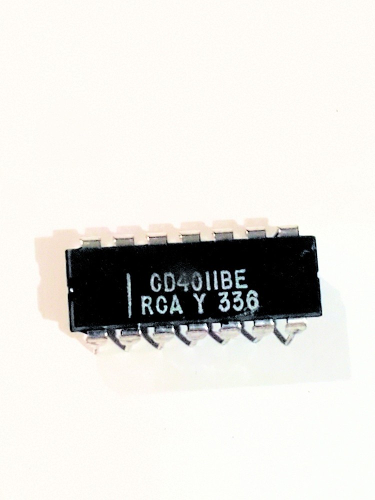 CD4011BE “Original” RCA 14P DIP CMOS IC 2 pcs