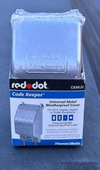 Red Dot CKMUV 3-1/4″ D 1-Gang, (1) GFCI, Weatherproof While-In-Use Cover, 1 pc