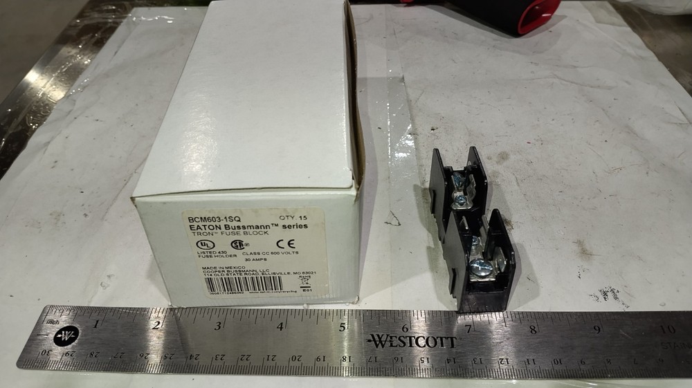 EATON BUSSMANN BCM603-1SQ FUSE HOLDER CLASS CC 600 VOLTS 30AMPS EACH