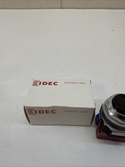 IDEC ABD211NUB | 30mm Mom Ext PB 1NO 1NC Blk | USA