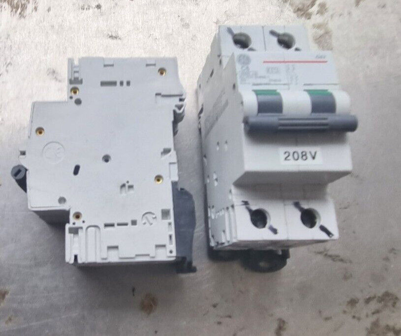 GE 674633 6A C6 G62 2-POLE MCB CIRCUIT BREAKER 2/PK (IN30S3B4)