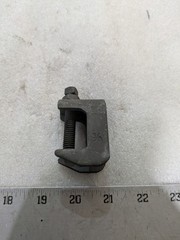 3/8 in Malleable Iron Beam Clamp C-Clamp Threaded Rod Hanger Steel Construction