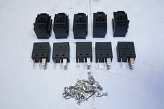 Lot of 5 TE V23074-A1002-A403 Automotive Relay & 5 Plug-In Socket & 20 Terminals