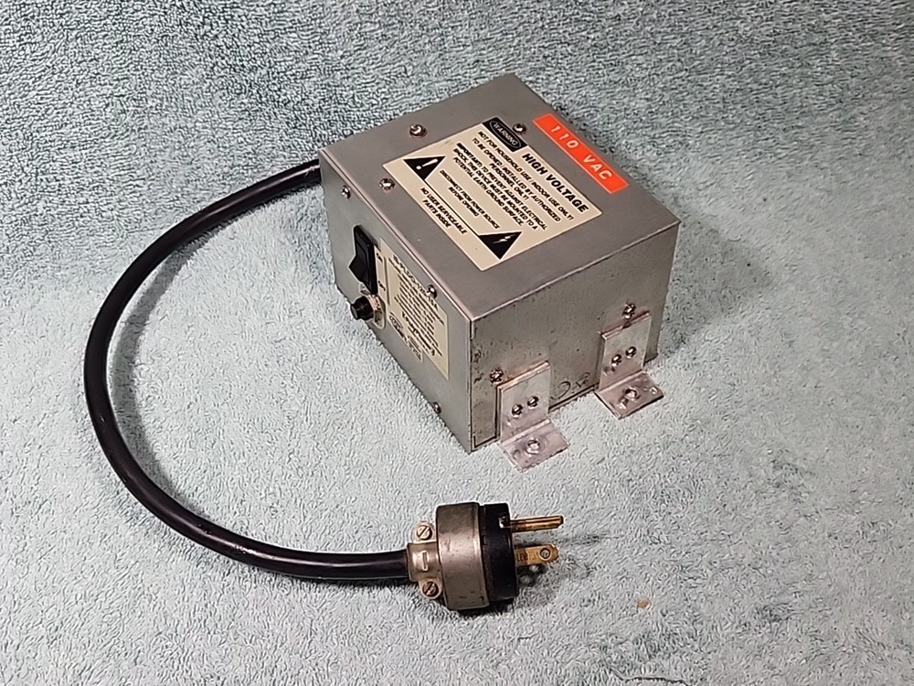 POLYPHASER IS-PLDO-120-15A IN-LINE IMPULSE SURGE SUPPRESSOR 15A @ 012 VOLTS AC