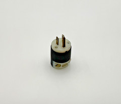 Hubbell HBL5266C 15 A Amp 125 V VAC Plug 2 P 3 W HBL (TSC)