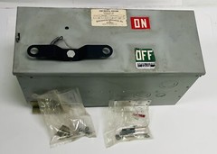 CONTINENTAL ELECTRICAL MODEL NO. PFA352 3 WIRE 600 VOLT 60 AMP FUSIBLE BUS PLUG