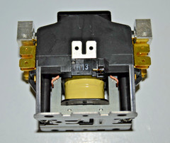 SIEMENS 45EG20AJX671 S1-02432004000 Contactor 2-Pole, 30FLA 24V Coil 50/60HZ NEW