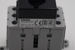Siemens 3LD3240-0TK11 Main Switch 3LD3 240-0TK11