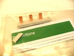 Littelfuse Busbar 1 Phase 3 Pole 18Mm – 1PH3P18MM New