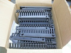 qty 10 – igus Tiewrap Plates 3150.Z8 Series 3000 E Chain New 15 Teeth