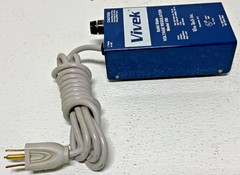 Vivek 100 Solid State Voltage Regulator 400Watts 60Hz 100AC B4B