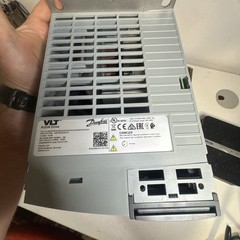 DANFOSS VLT AWUA DRIVE 132F7536 FC-202P7K5T2E20H2XGXXXXSXXXXAXBXCXXXXDX