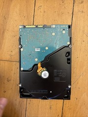 Toshiba MD06ACA800V 6TB SATA 3.5″ Desktop Hard Drive HDD (Parts/repair)