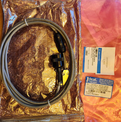 AGILENT VARIAN TYPE 531 Thermocouple Vacuum Gauge and Signal Cable