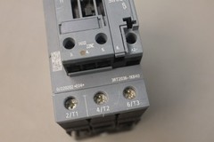 SIEMENS CONTACTOR 3RT2036-1KB40