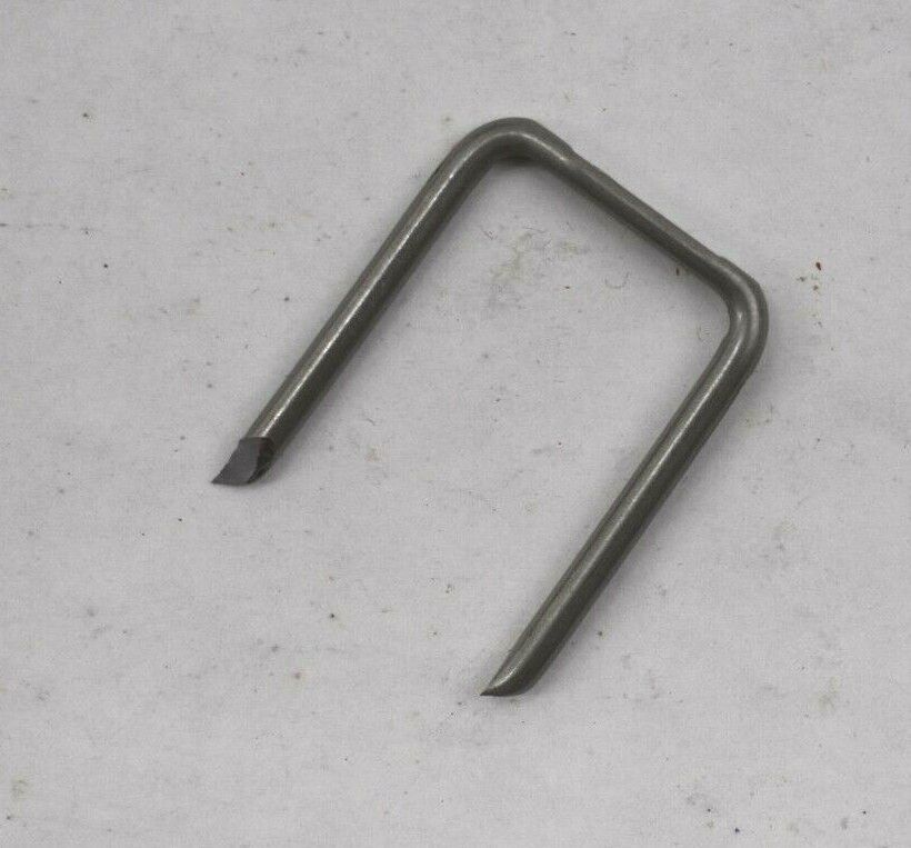Lot Of 10 Gardner Bender GSE-310 Wood Entrance Cable Staples 13/16″ 21 mm