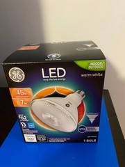 NEW GE LED 7 WATT INDOOR/OUTDOOR WARM WHITE FLOODLIGHT-500 LUMENS-LONG LIFE