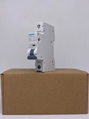 1PCS NEW air switch 5SY5150-7CC 50A SIEMENS