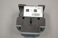 SIEMENS LIGHTING CONTACTOR LEN00C004120B