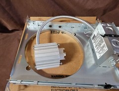 Lithonia LP8F 26-42TRT MVOLT 8″ Vertical Compact Fluorescent Non-IC Frame