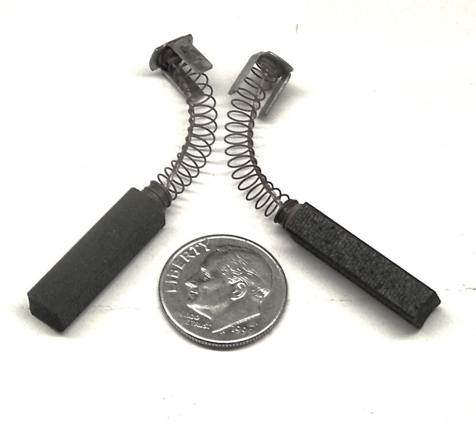 1 SET OF 2 HAND TOOL ELECTRICAL MOTOR CARBON BRUSH SET E-27 22.5MM L 6MM 5MM W