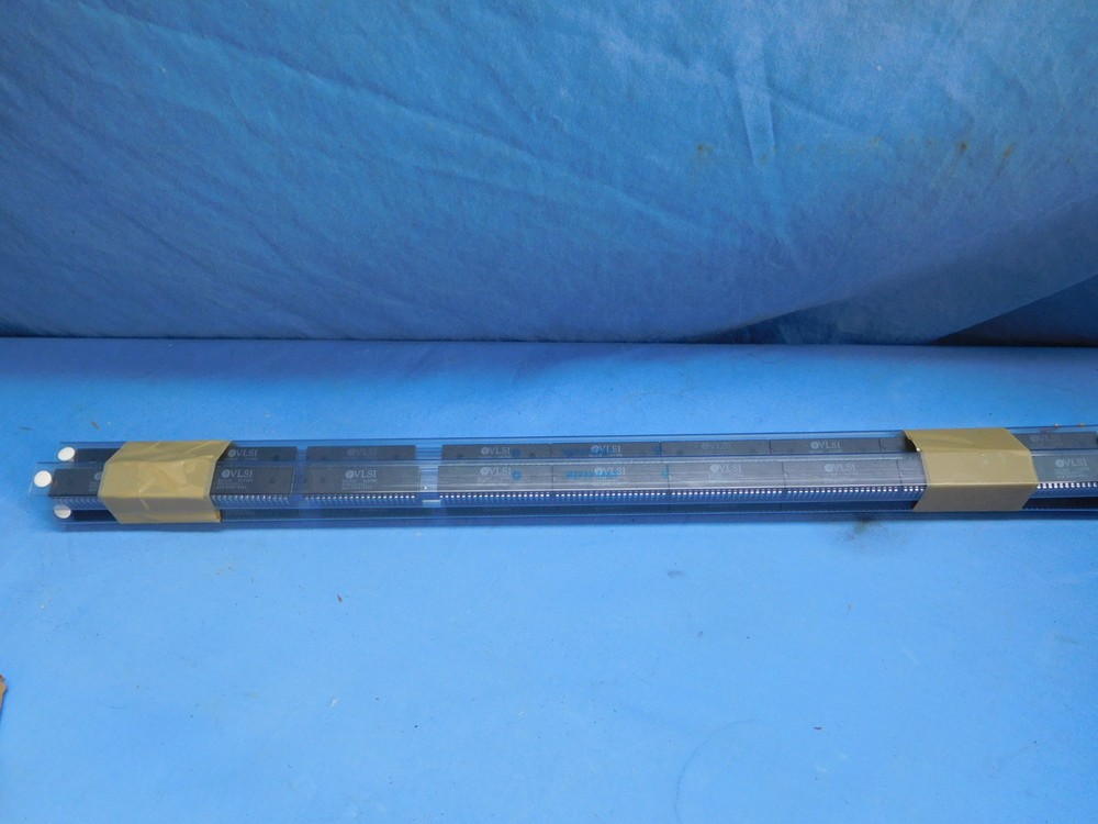 VLSI VF4019-4011 40 Pin IC’s 36each