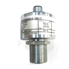 1PC NEW Rexroth R900174537 GIV50-11 sensor