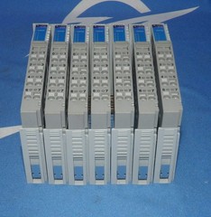 Lot of 7 Moxa M-1800 Rev 2.01 24VDC Digital Output Modules + 1 Year Warranty