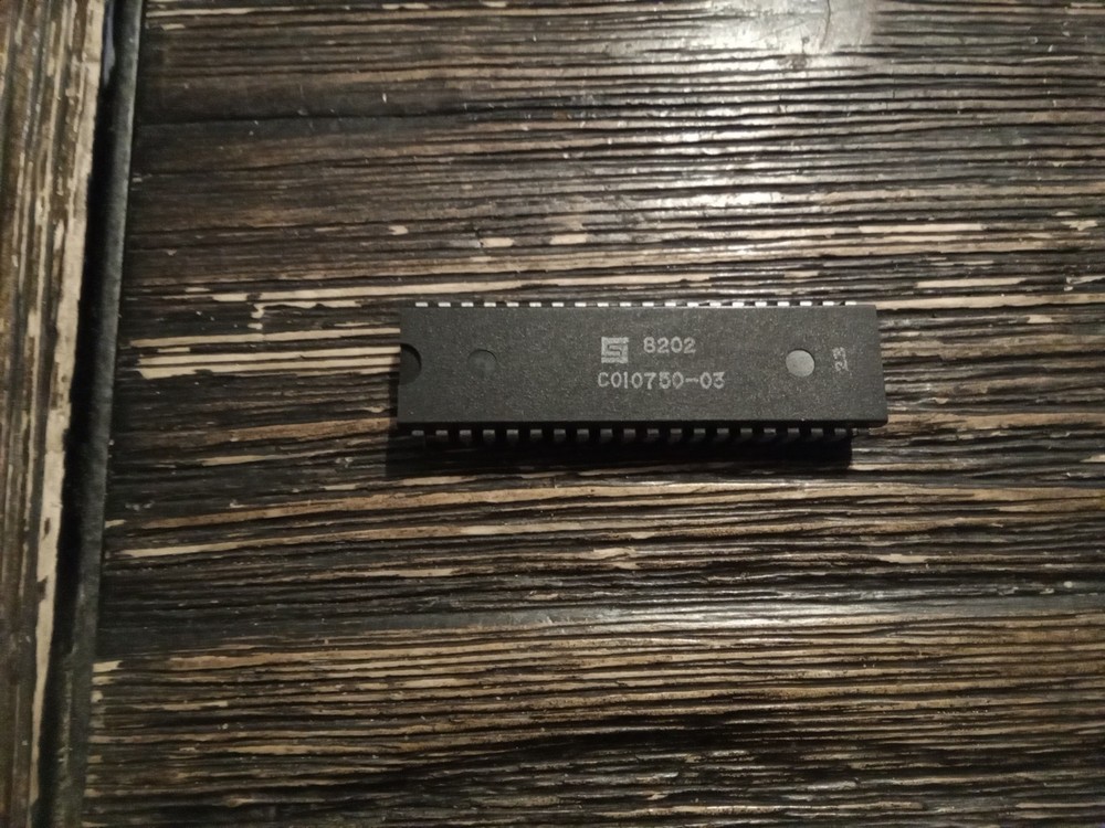 Unbranded C01750-03 Circuit Chip 8202