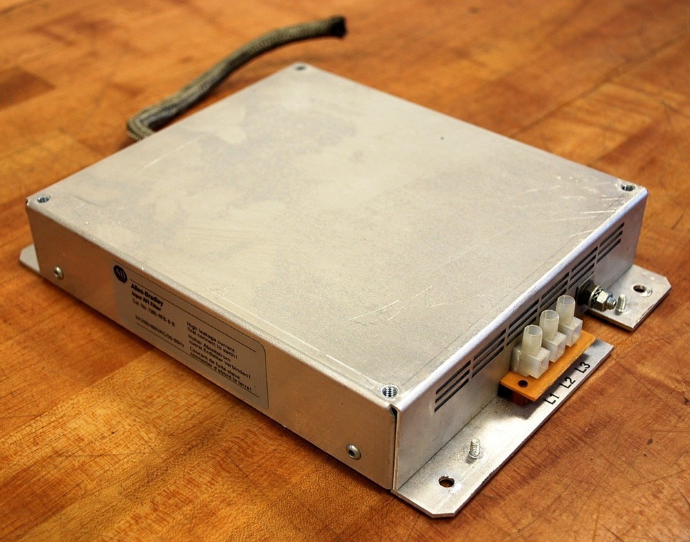 Allen-Bradley 1305-RFB-8-B 3X200/480Vac/50-60Hz Input RFI Filter – USED