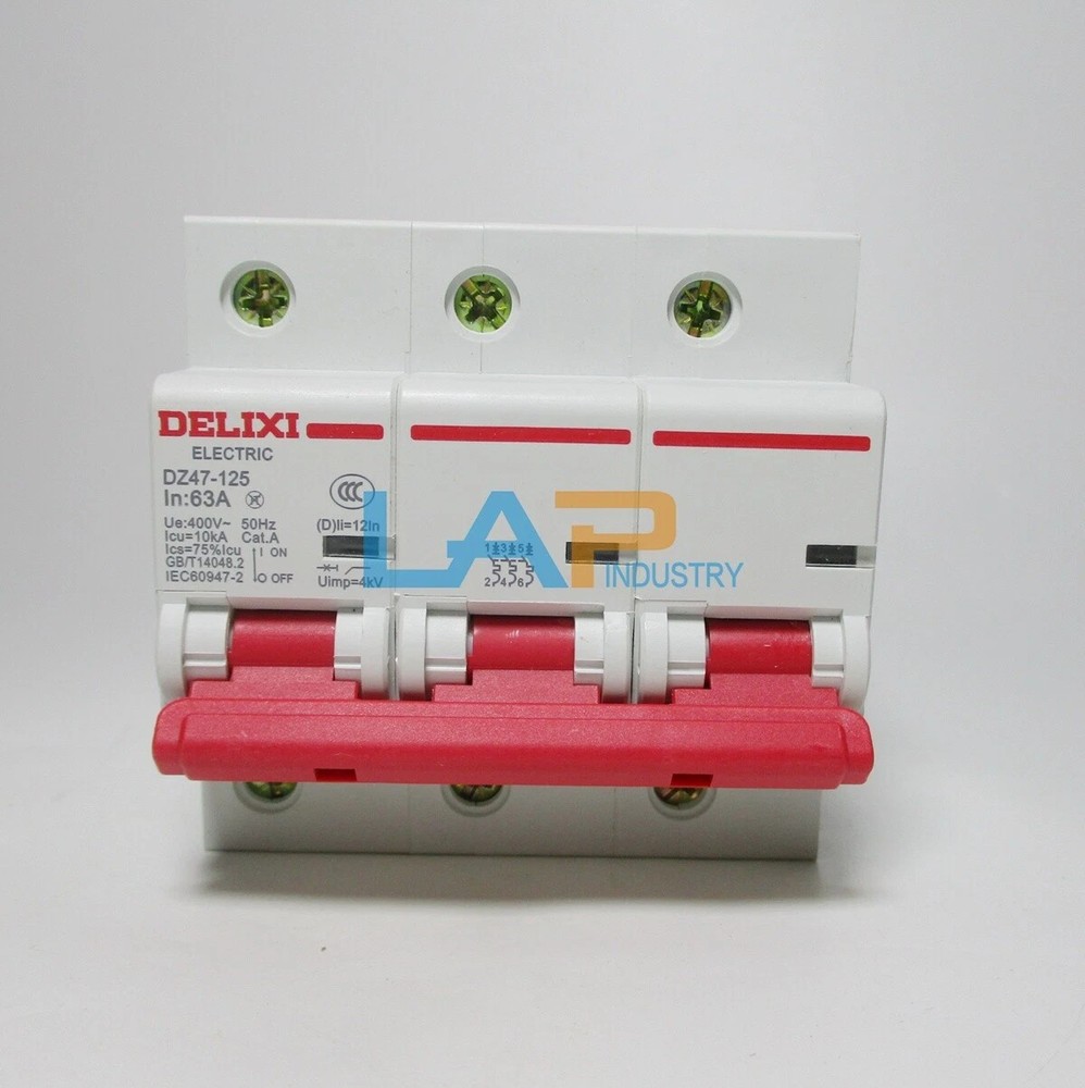 1PCS New For Circuit Breaker DZ47-125 3P 3-phase switch 63/80A/100A/125A