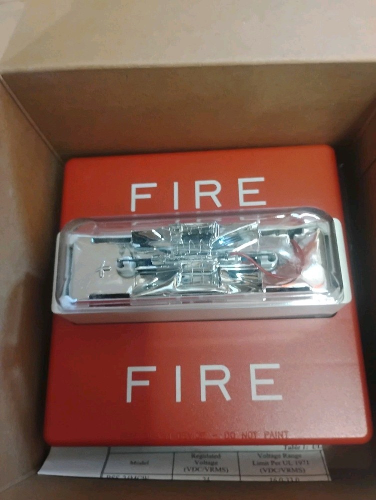 Cooper Wheelock Fire Alarm RSS-24MCW-FR Horn Strobe. New