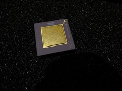 MC68605RC10/MC68020CRC25E/TS68000MC10/AD537KD/TS68C000VC10A CPU GOLD OBSOLETE/2
