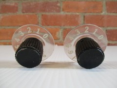Indicator Knobs Pair 1-9 Scale Test Equipment Guitar Amplifier 2″ Wide