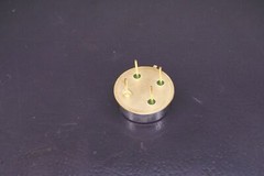 UTO-2025 Teledyne RF Amplifier Single 17V 19dB 100 MHz – 2000 MHz TO-8