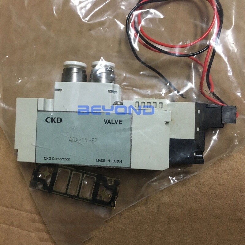 1PC FOR CKD solenoid valve 4GA219-E2 NEW