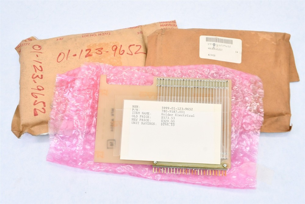 3 Rockwell Electrical Card Holder 5998‑01‑123‑9652 192‑A Cross‑Refs 780‑9587‑001