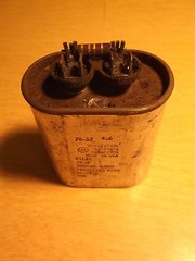 GE Capacitor 21L41 Dielektrol EC-2339 300VAC 60HZ *FREE SHIPPING*