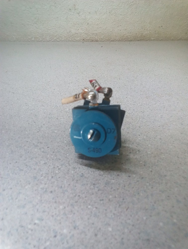 Sarkes-Tarzian S-490 Selenium Metal Fin Rectifier, Surge Arrester – READ DISC.