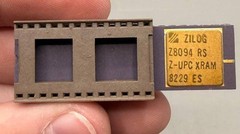 Zilog Z8094RS Z8 MCU Piggyback Engineering Sample ES Gold Lid Ceramic 40-Pin IC