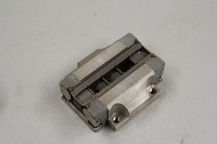 REXROTH R200982002 BEARING RUNNER BLOCK