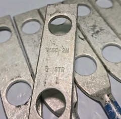 Lot of 8 – Burndy YA6C-2N, YA6C2N 6 STR 6 AWG Compression 2 Hole Lug